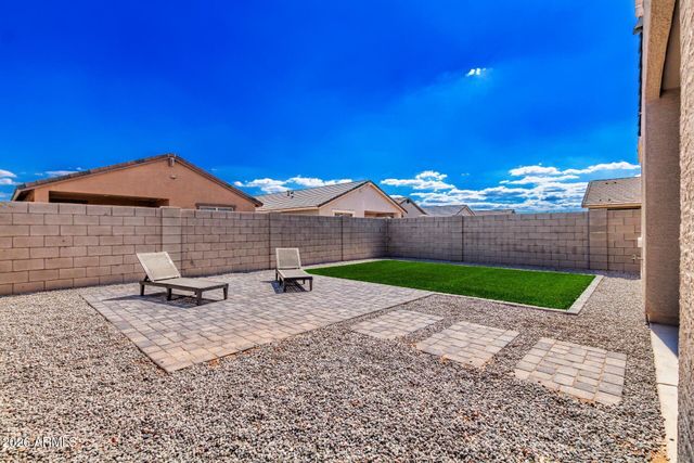 39985 W RIO LOBO Drive, Maricopa, AZ 85138