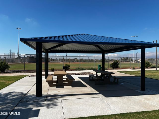 39985 W RIO LOBO Drive, Maricopa, AZ 85138