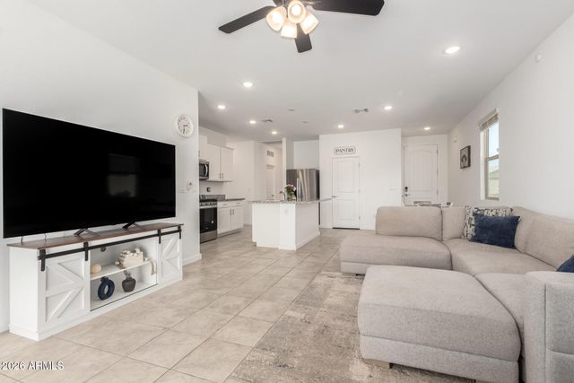 39985 W RIO LOBO Drive, Maricopa, AZ 85138