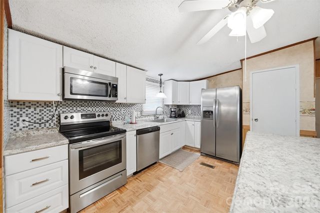 4377 Dry Pond Lane, Conover, NC 28613