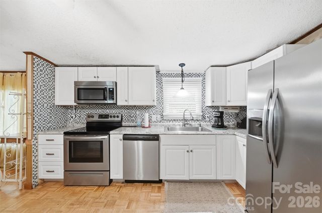 4377 Dry Pond Lane, Conover, NC 28613