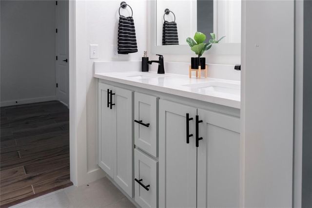 9451 W Charter Oak Road, Edmond, OK 73025