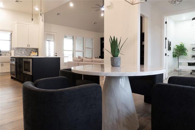 9451 W Charter Oak Road, Edmond, OK 73025