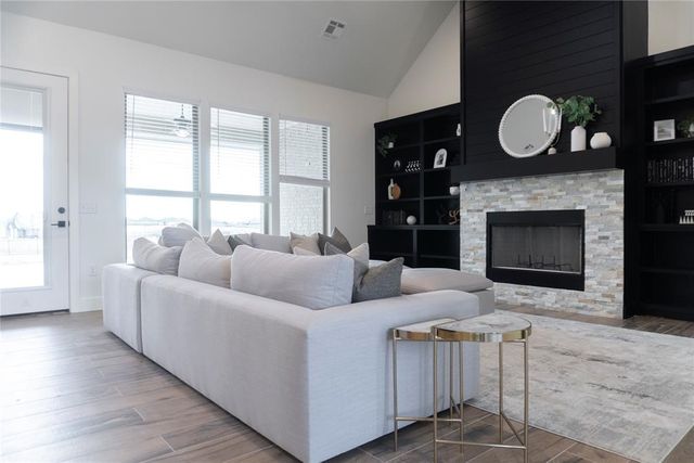 9451 W Charter Oak Road, Edmond, OK 73025