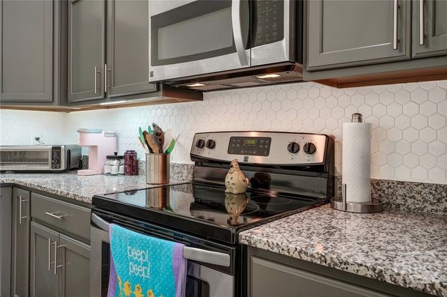 314 Crabapple Circle, Port Wentworth, GA 31407