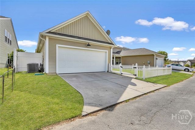 314 Crabapple Circle, Port Wentworth, GA 31407