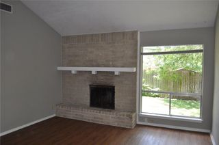 1205 Stoneoak LN, Austin, TX 78745