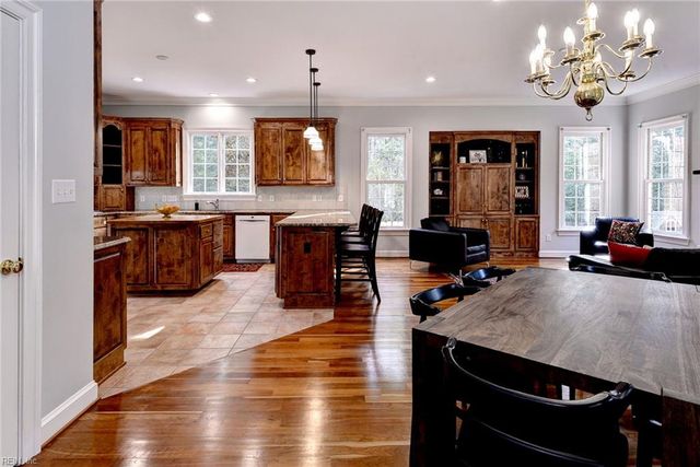 2076 Harpers ML, Williamsburg, VA 23185