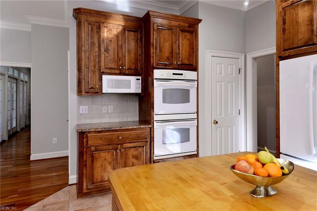 2076 Harpers ML, Williamsburg, VA 23185