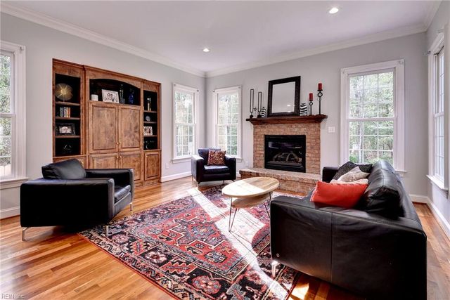 2076 Harpers ML, Williamsburg, VA 23185