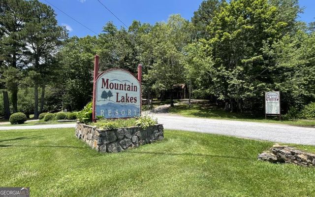 175 Yogi Bear Boulevard, Cleveland, GA 30528