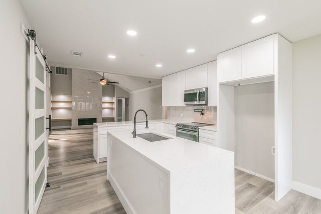 1103 Teakwood Drive, Duncanville, TX 75137