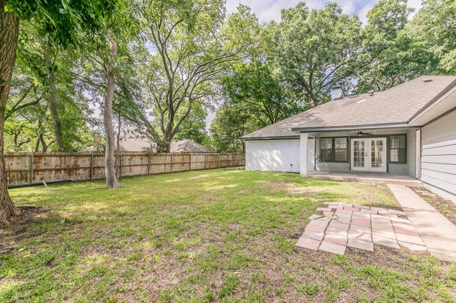 1103 Teakwood Drive, Duncanville, TX 75137