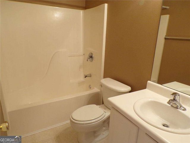 7540 Old Chapel, Atlanta, GA 30349