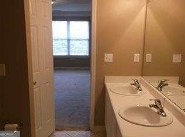 7540 Old Chapel, Atlanta, GA 30349