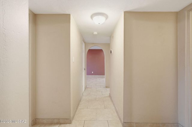 2525 E Towner Street, Tucson, AZ 85716