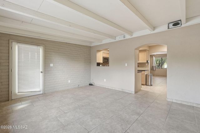 2525 E Towner Street, Tucson, AZ 85716