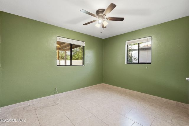 2525 E Towner Street, Tucson, AZ 85716