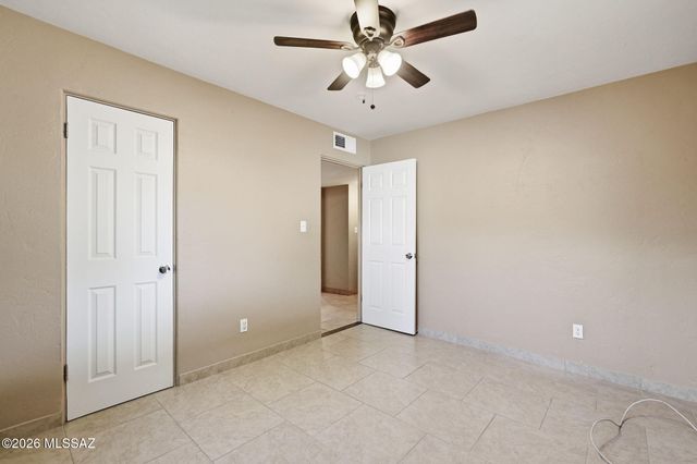 2525 E Towner Street, Tucson, AZ 85716