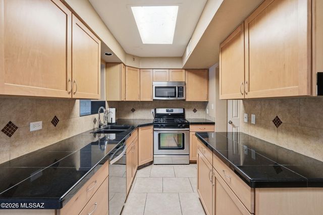 2525 E Towner Street, Tucson, AZ 85716
