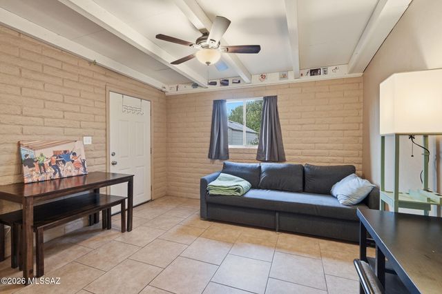 2525 E Towner Street, Tucson, AZ 85716