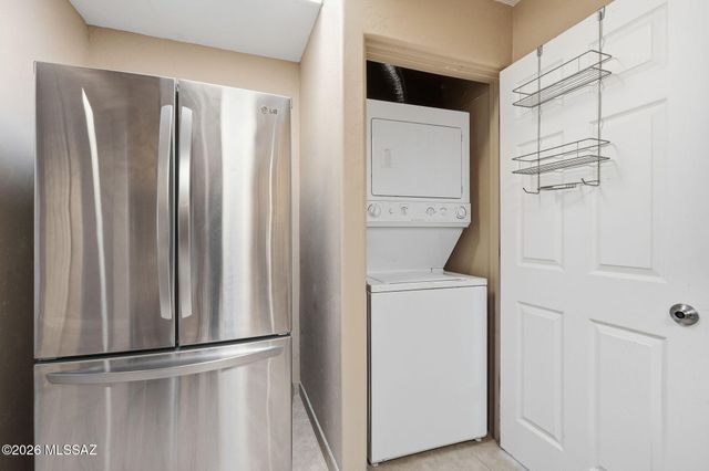 2525 E Towner Street, Tucson, AZ 85716