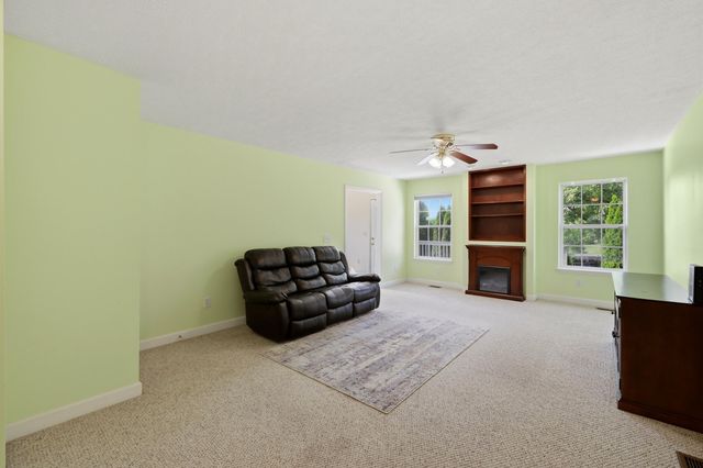 103 Wild Cherry Way, Frankfort, KY 40601