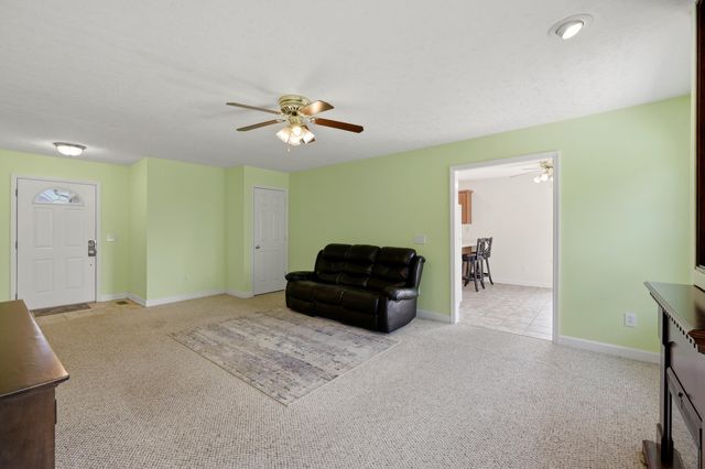 103 Wild Cherry Way, Frankfort, KY 40601