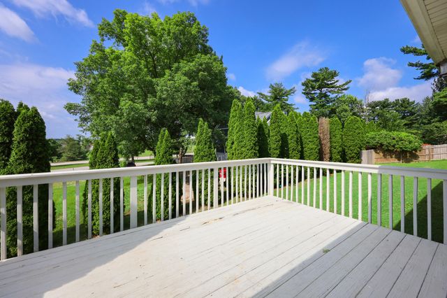 103 Wild Cherry Way, Frankfort, KY 40601
