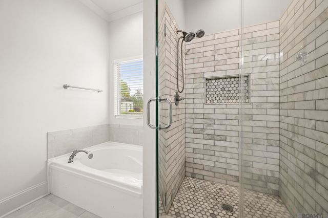 6504 Silver Oak Dr, Baton Rouge, LA 70817