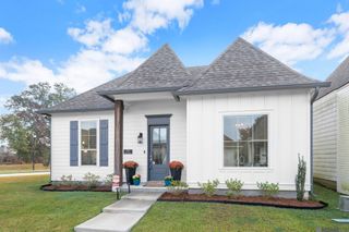 6504 Silver Oak Dr, Baton Rouge, LA 70817