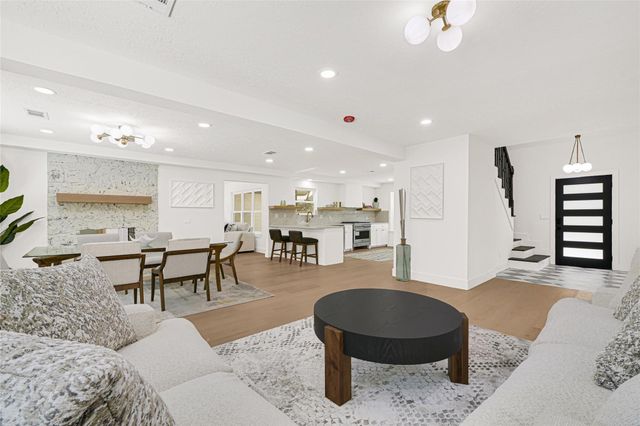 30 Willowherb Court, The Woodlands, TX 77380