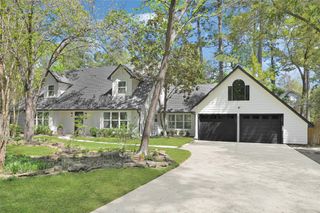 30 Willowherb Court, The Woodlands, TX 77380