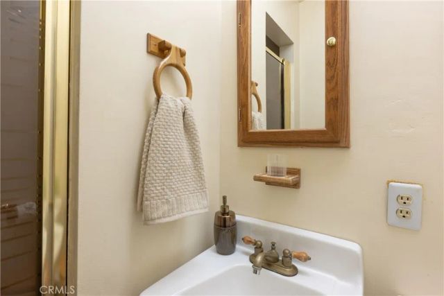 5710 Faust, Lakewood, CA 90713