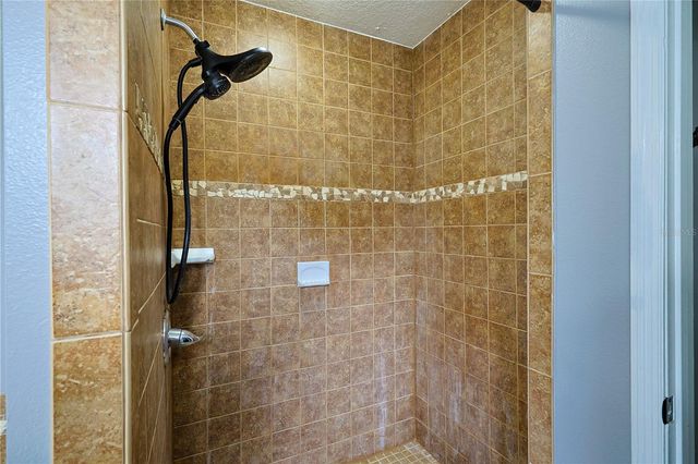 182 SW BAMBI LANE, Lake City, FL 32025