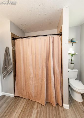 2131 Doniphan Drive, Colorado Springs, CO 80910