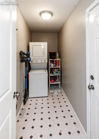 2131 Doniphan Drive, Colorado Springs, CO 80910