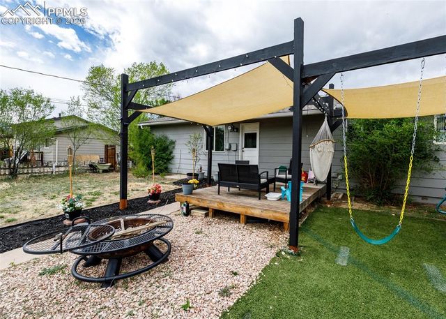 2131 Doniphan Drive, Colorado Springs, CO 80910