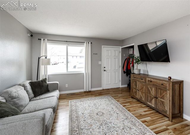 2131 Doniphan Drive, Colorado Springs, CO 80910