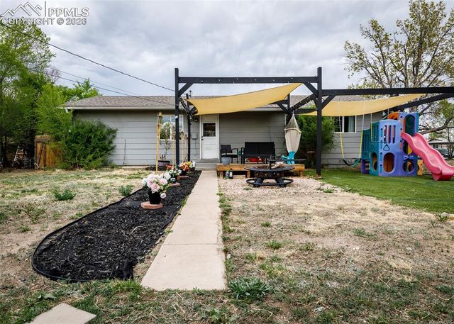 2131 Doniphan Drive, Colorado Springs, CO 80910