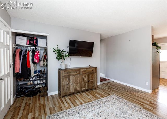 2131 Doniphan Drive, Colorado Springs, CO 80910