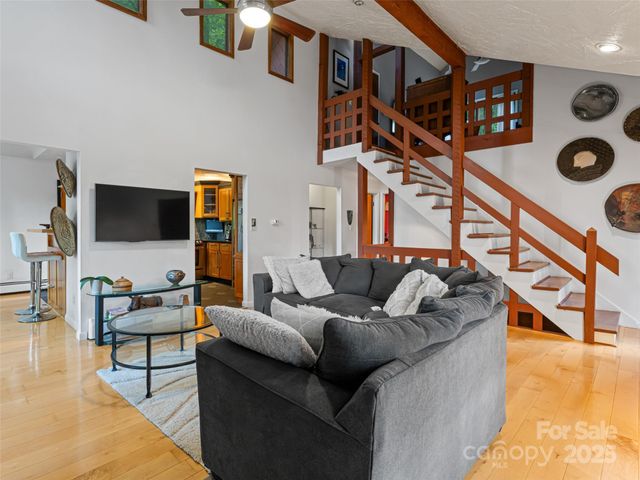 193 Rhododendron Drive, Arden, NC 28704