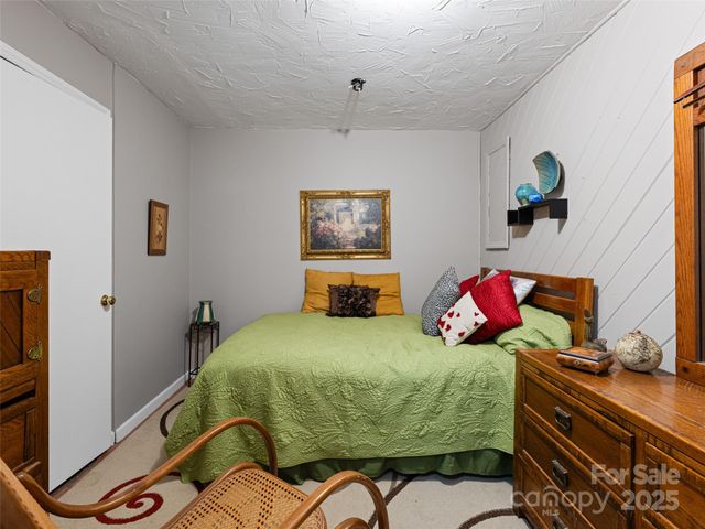 193 Rhododendron Drive, Arden, NC 28704