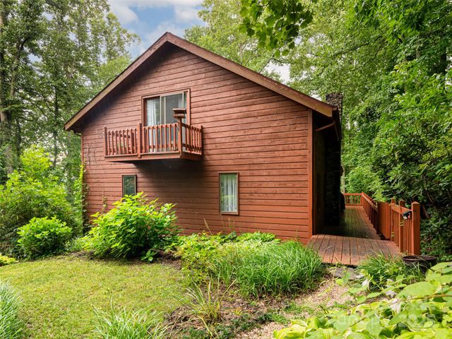 193 Rhododendron Drive, Arden, NC 28704