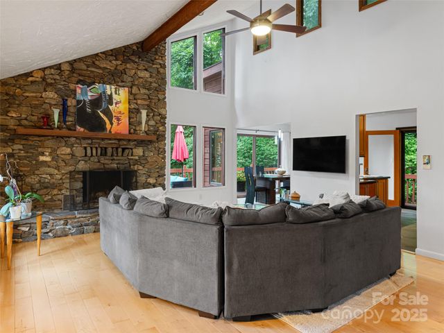 193 Rhododendron Drive, Arden, NC 28704