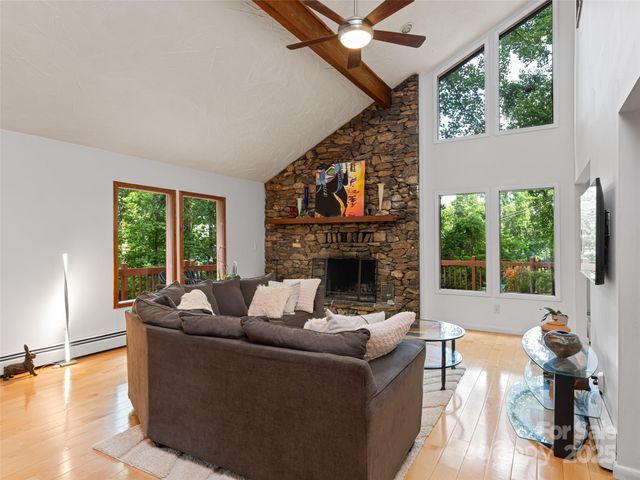 193 Rhododendron Drive, Arden, NC 28704