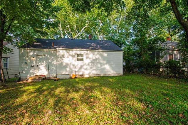 7118 Highland Avenue, Kansas City, MO 64131