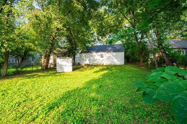 7118 Highland Avenue, Kansas City, MO 64131