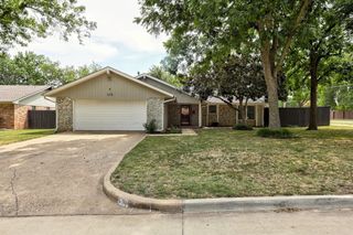 1319 Barkley Avenue, Norman, OK 73071