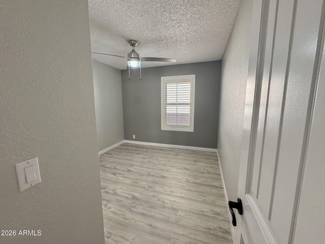 425 E MARCO POLO Road, Phoenix, AZ 85024